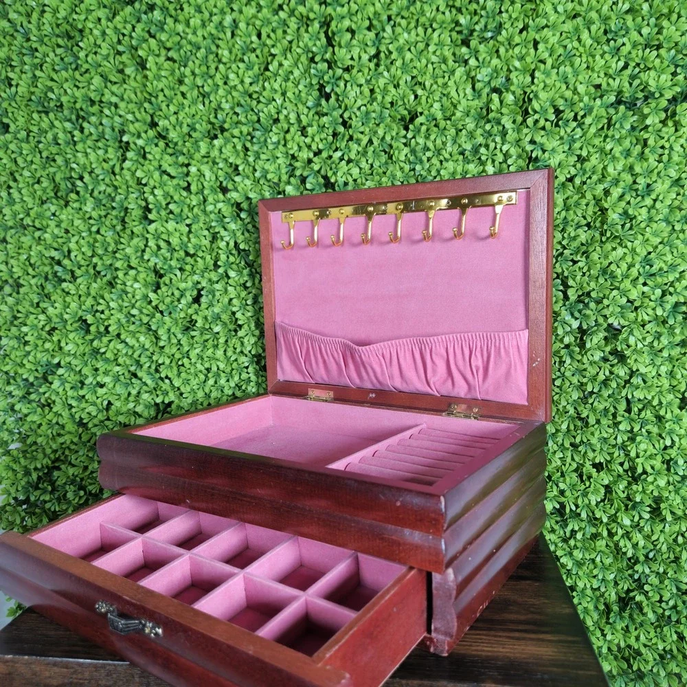 VTG Floral Tapestry Wooden Jewelry Box Cherry Finish Scalloped Ring Organizer